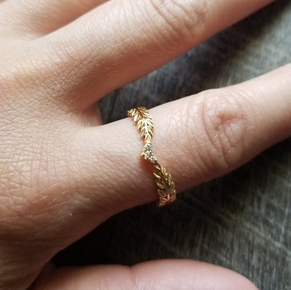 🍒NEW🍒 GOLD PLATED GREEK RING